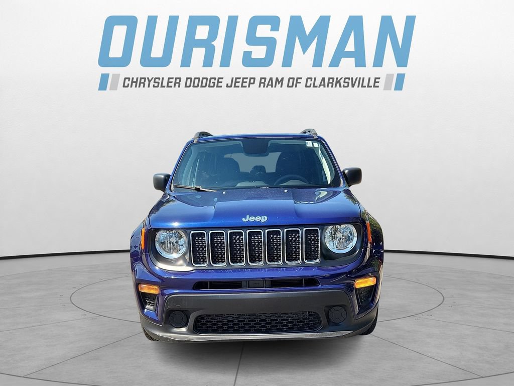 Used 2019 Jeep Renegade Sport w/ Sport Appearance Group AWD/4WD image 2