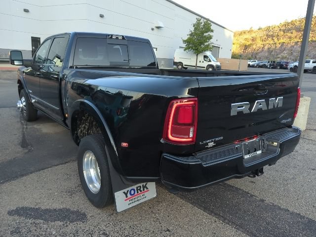 Certified 2025 RAM 3500 Limited AWD/4WD image 4