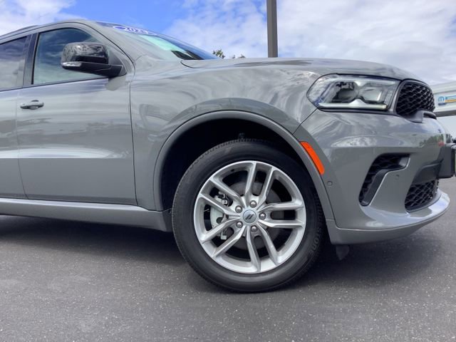 Used 2024 Dodge Durango GT AWD/4WD image 3