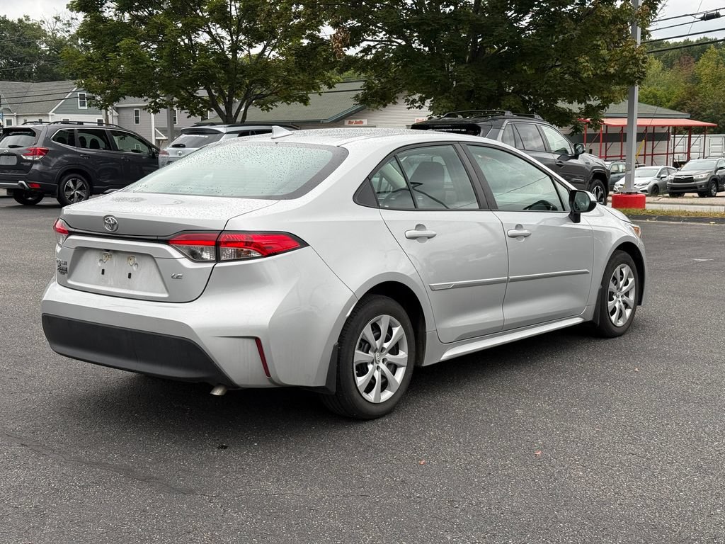 Used 2023 Toyota Corolla LE FWD image 6