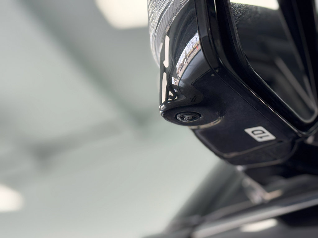 Used 2024 INFINITI QX80 Luxe image 12