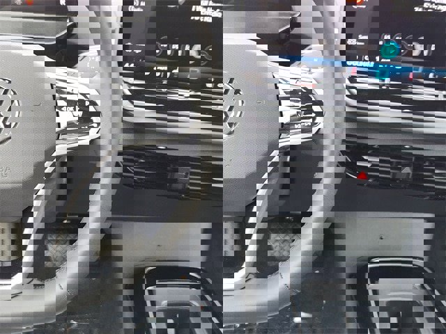 New 2025 Volkswagen ID.4 Pro image 26