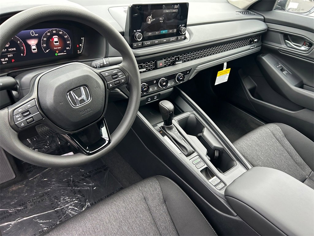 New 2025 Honda Accord SE image 11