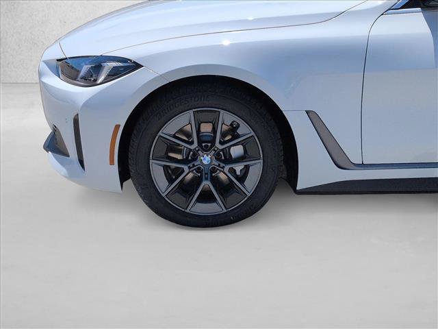 New 2026 BMW i4 xDrive40i AWD/4WD image 9
