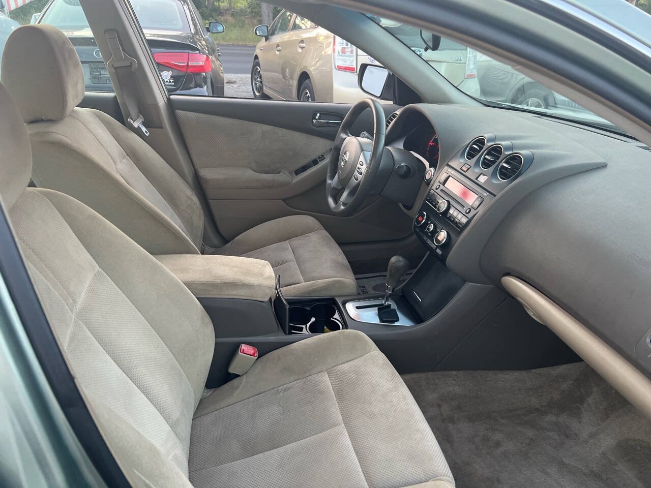 Used 2007 Nissan Altima Hybrid Sedan FWD image 10