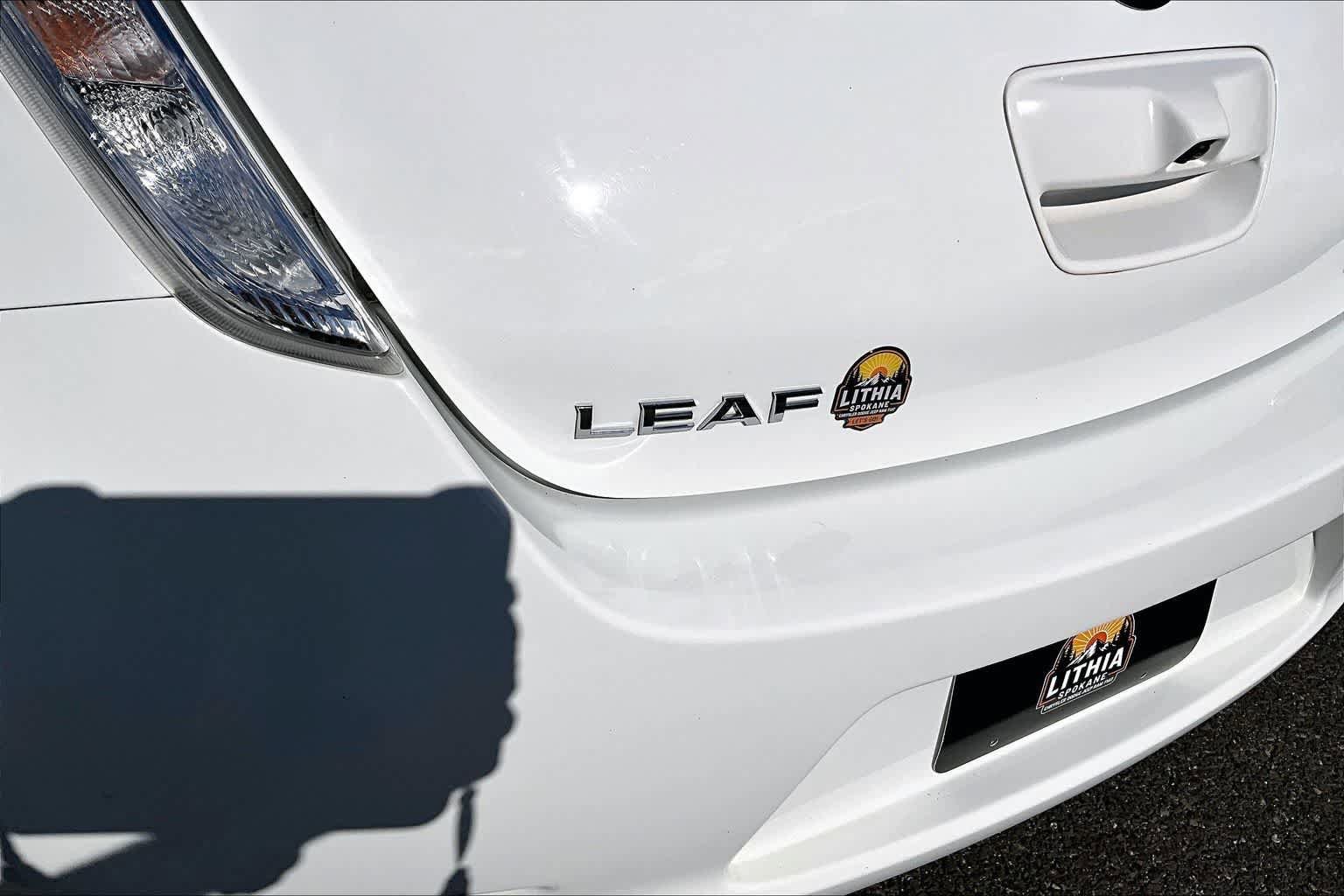 Used 2016 Nissan Leaf S w/ Charger Package FWD image 7