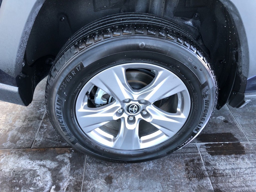 Certified 2025 Toyota RAV4 XLE image 6