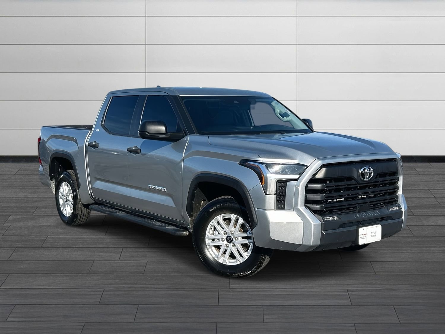 Used 2022 Toyota Tundra SR5 image 2