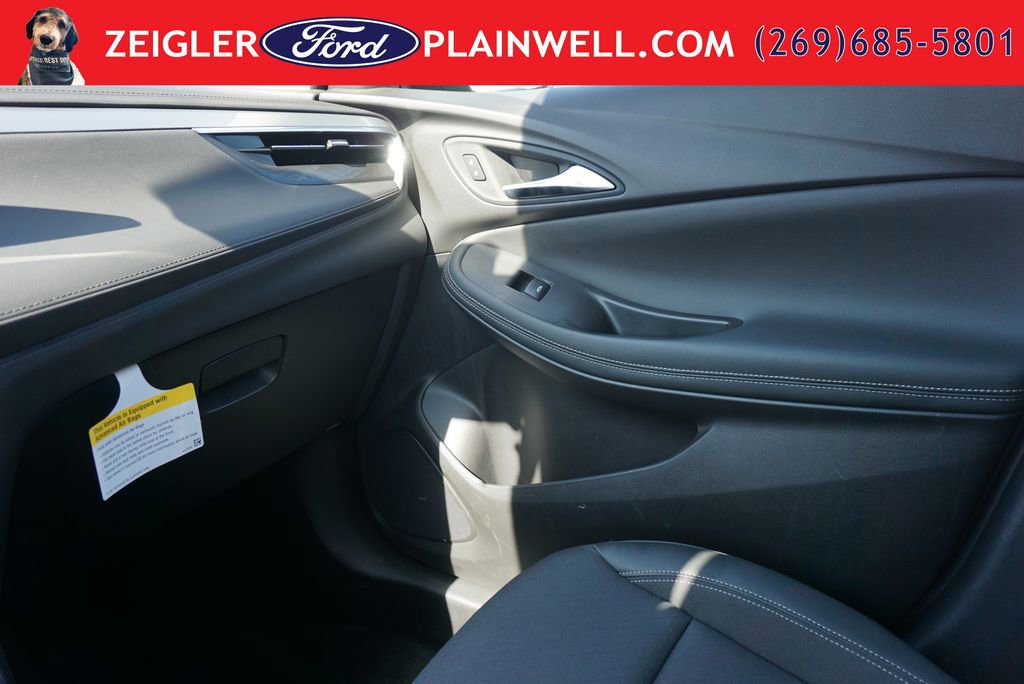 Used 2024 Buick Encore GX Preferred FWD image 30