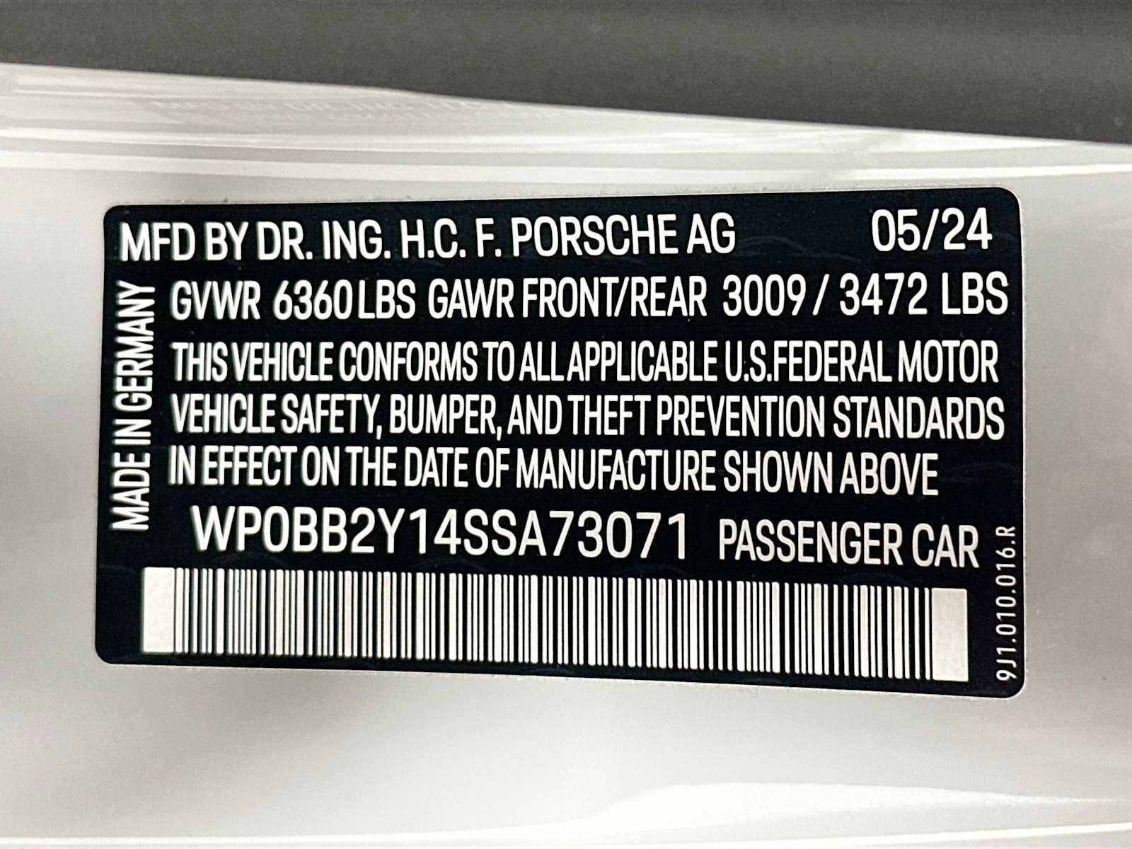 New 2025 Porsche Taycan 4S image 32