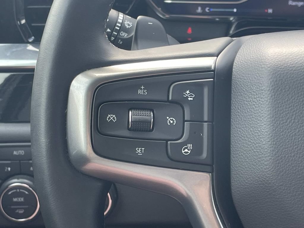 Used 2024 Chevrolet Silverado 1500 RST w/ Convenience Package II AWD/4WD image 26