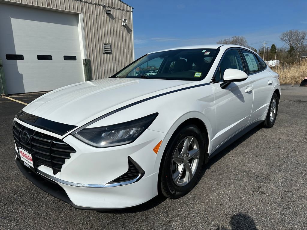 Used 2021 Hyundai Sonata SE w/ Preferred Accessory Package FWD image 10