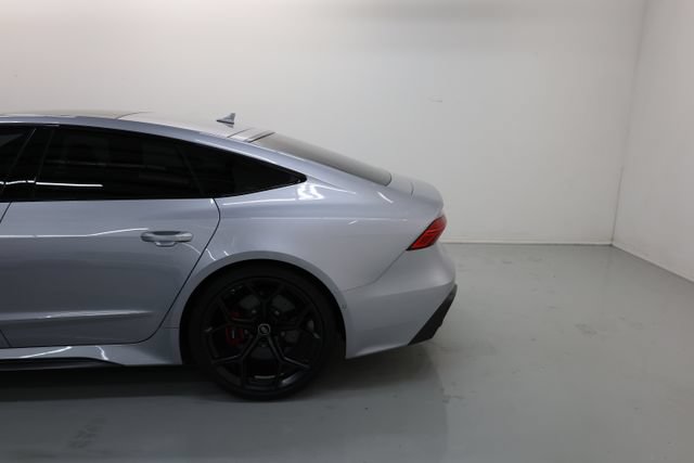 Used 2025 Audi RS 7 Performance AWD/4WD image 59