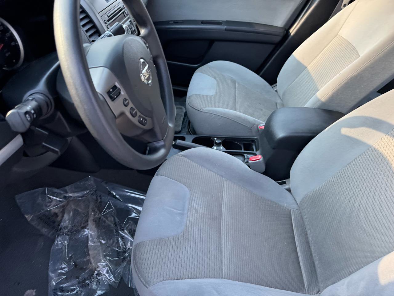 Used 2012 Nissan Sentra 2.0 S FWD image 28
