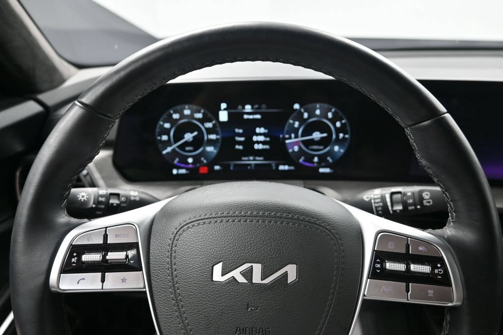 Certified 2025 Kia Telluride SX Prestige X-Line AWD/4WD image 15