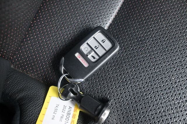 Used 2022 Honda Pilot Black Edition image 24
