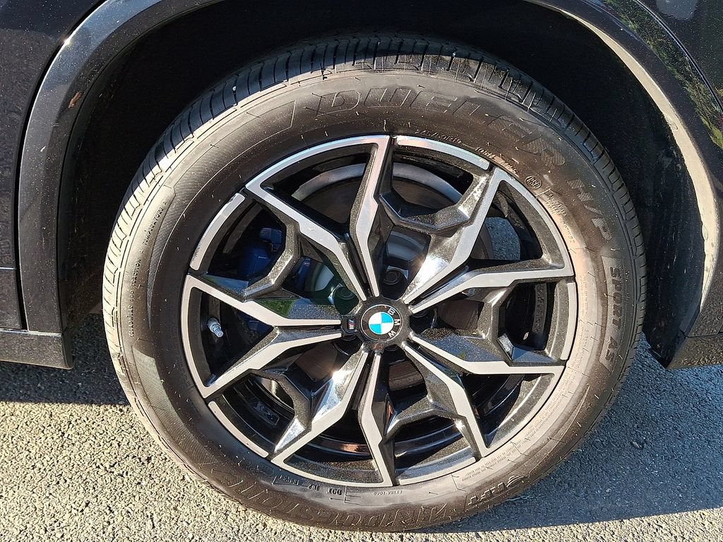 Used 2022 BMW X4 M40i AWD/4WD image 6