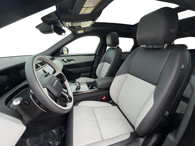 Certified 2026 Land Rover Range Rover Velar Dynamic SE AWD/4WD image 10