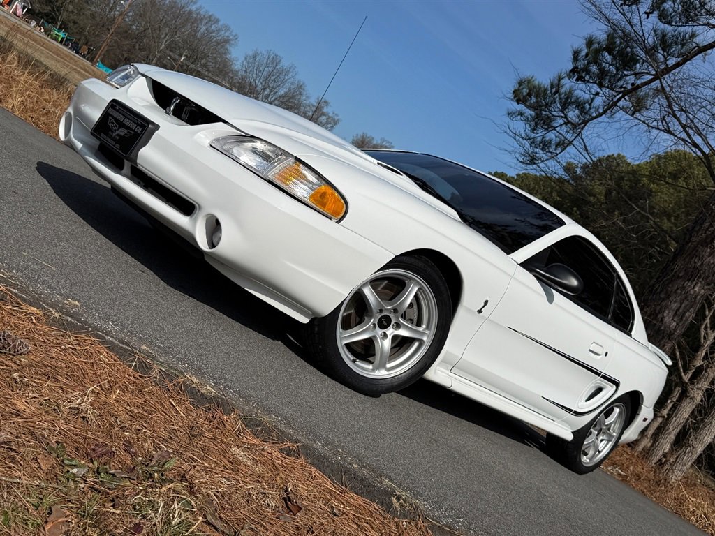 Used 1997 Ford Mustang Cobra image 4