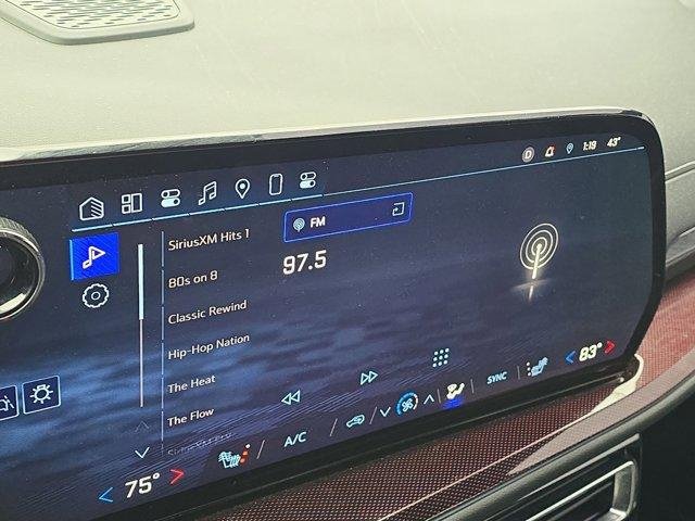 Used 2024 Chevrolet Traverse Z71 w/ Enhanced Driving Package image 30