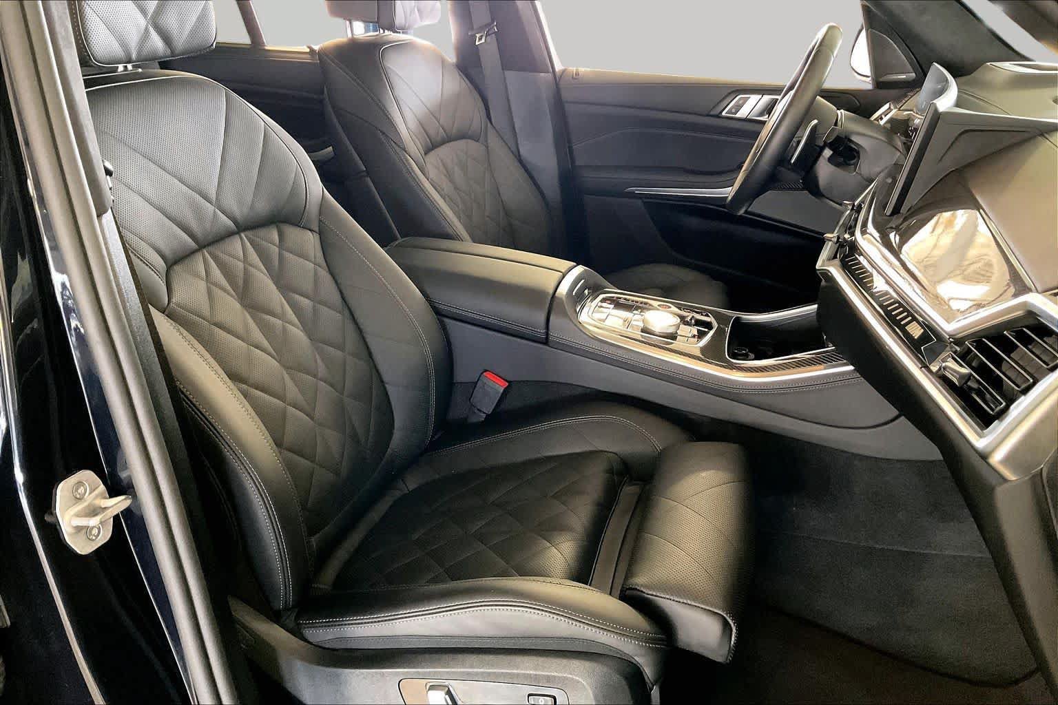Used 2026 BMW X5 M60i AWD/4WD image 8
