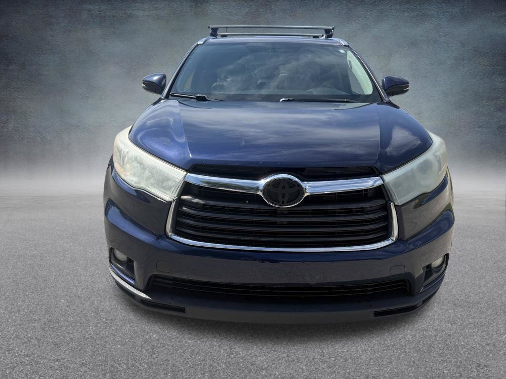 Used 2015 Toyota Highlander XLE AWD/4WD image 9
