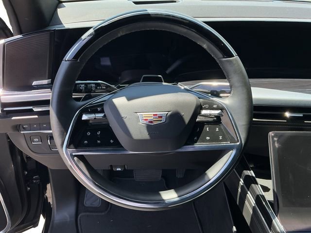 Used 2025 Cadillac Escalade Sport w/ LPO, ONYX Package AWD/4WD image 2