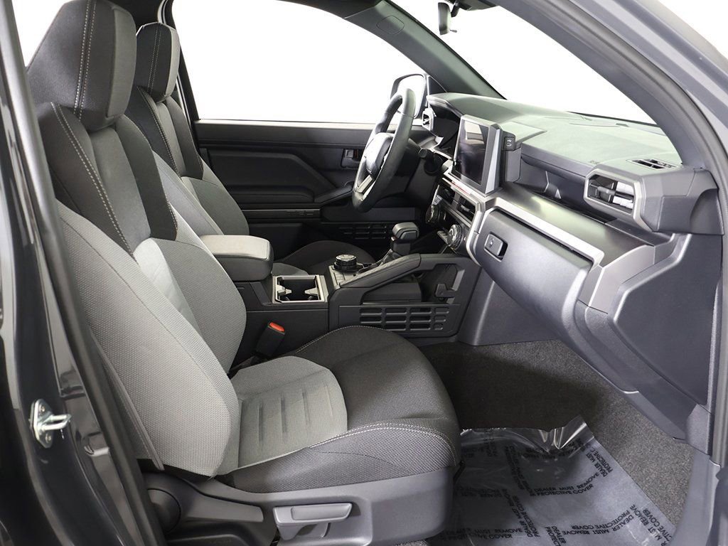 Used 2025 Toyota 4Runner TRD Off-Road AWD/4WD image 31