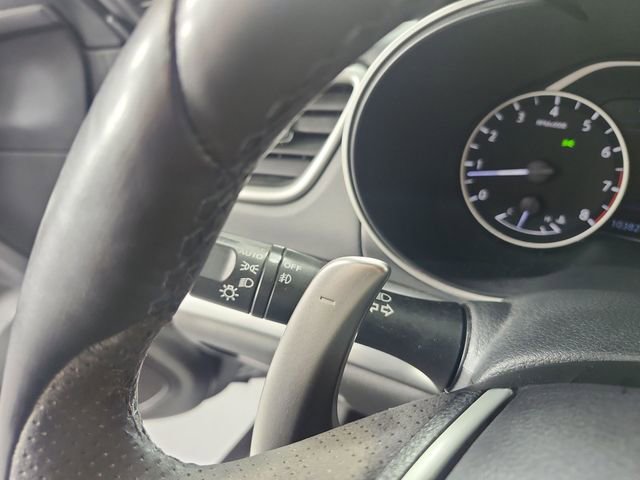 Used 2016 Nissan Maxima SR w/ Interior Lighting Package FWD image 16