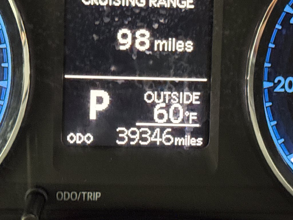 Used 2018 Toyota Corolla LE FWD image 18