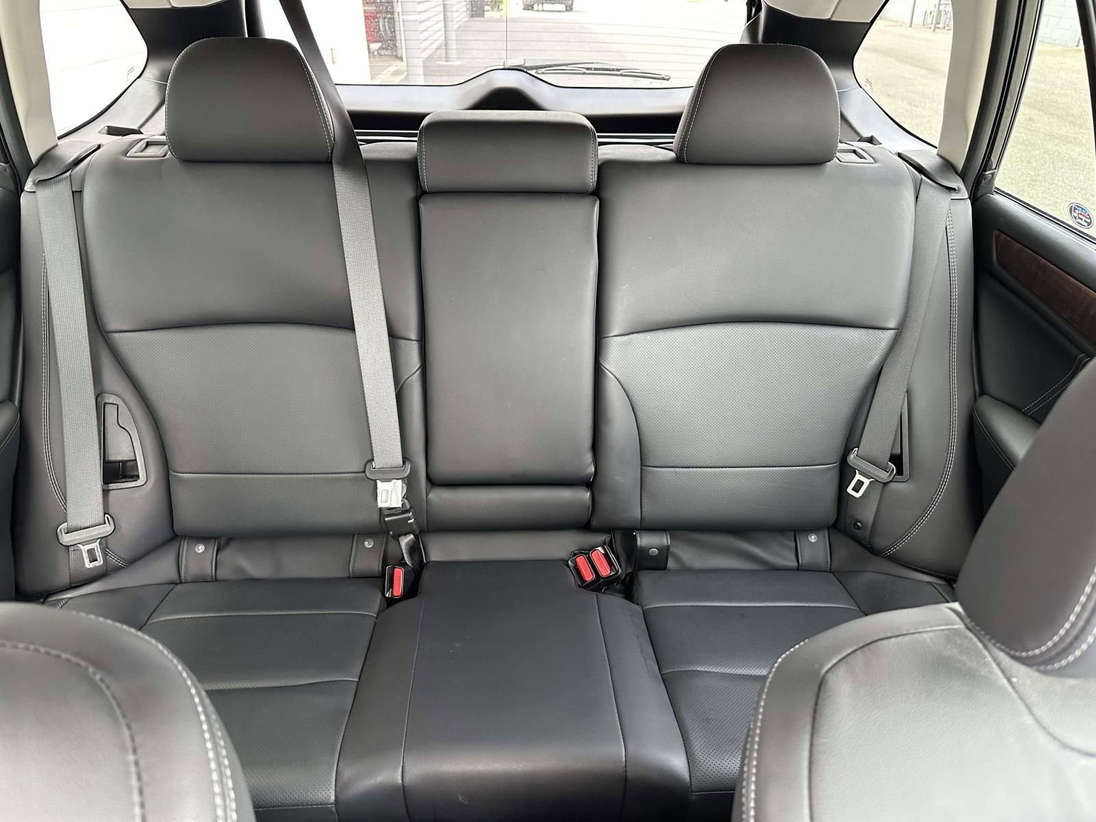 Used 2018 Subaru Outback 2.5i Limited w/ Protection Package #1 AWD/4WD image 13