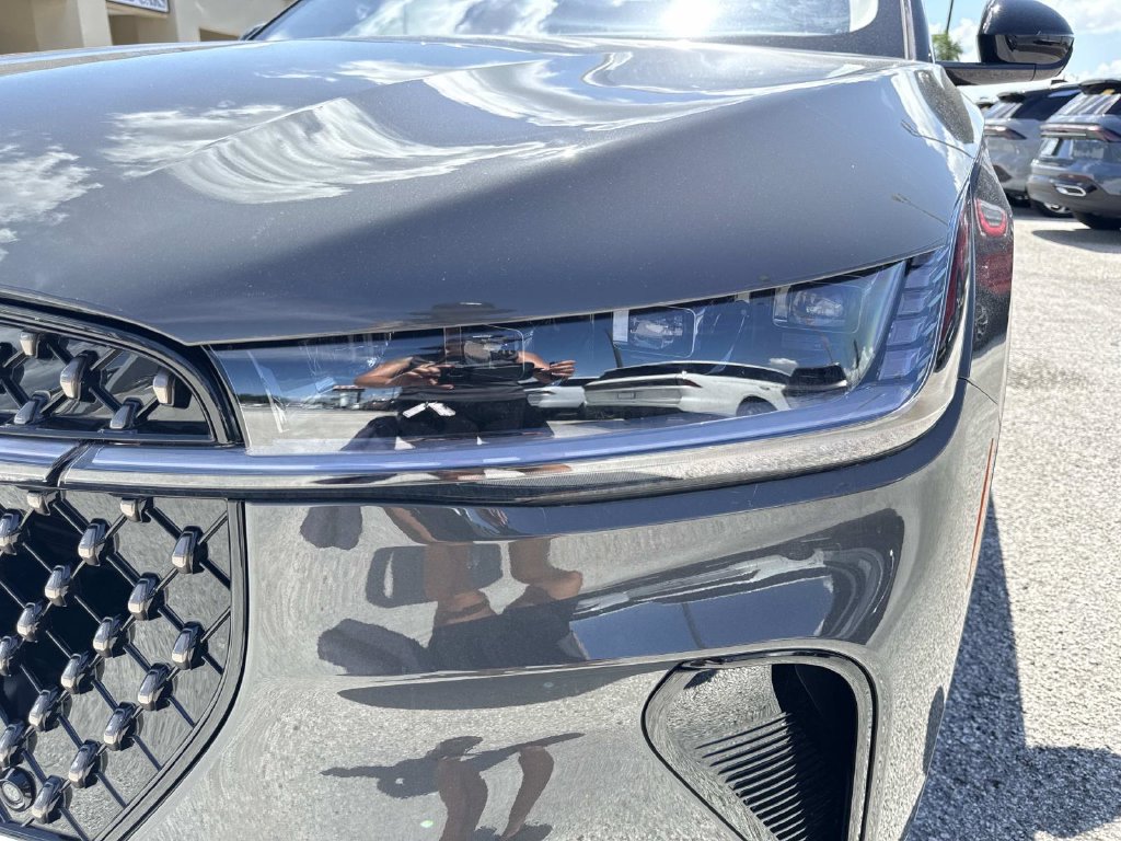 New 2026 Lincoln Nautilus Black Label AWD/4WD image 9