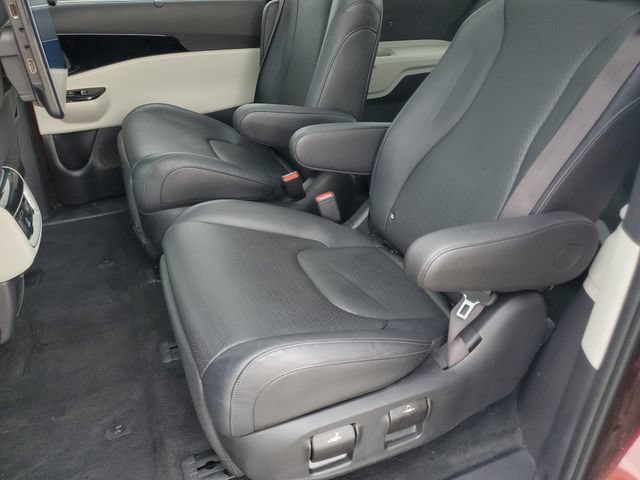 Certified 2024 Kia Carnival SX Prestige FWD image 10