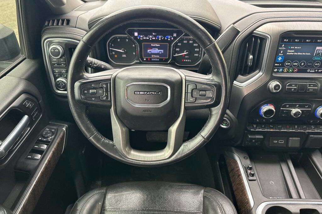 Used 2021 GMC Sierra 2500 Denali w/ Denali Ultimate Package image 14