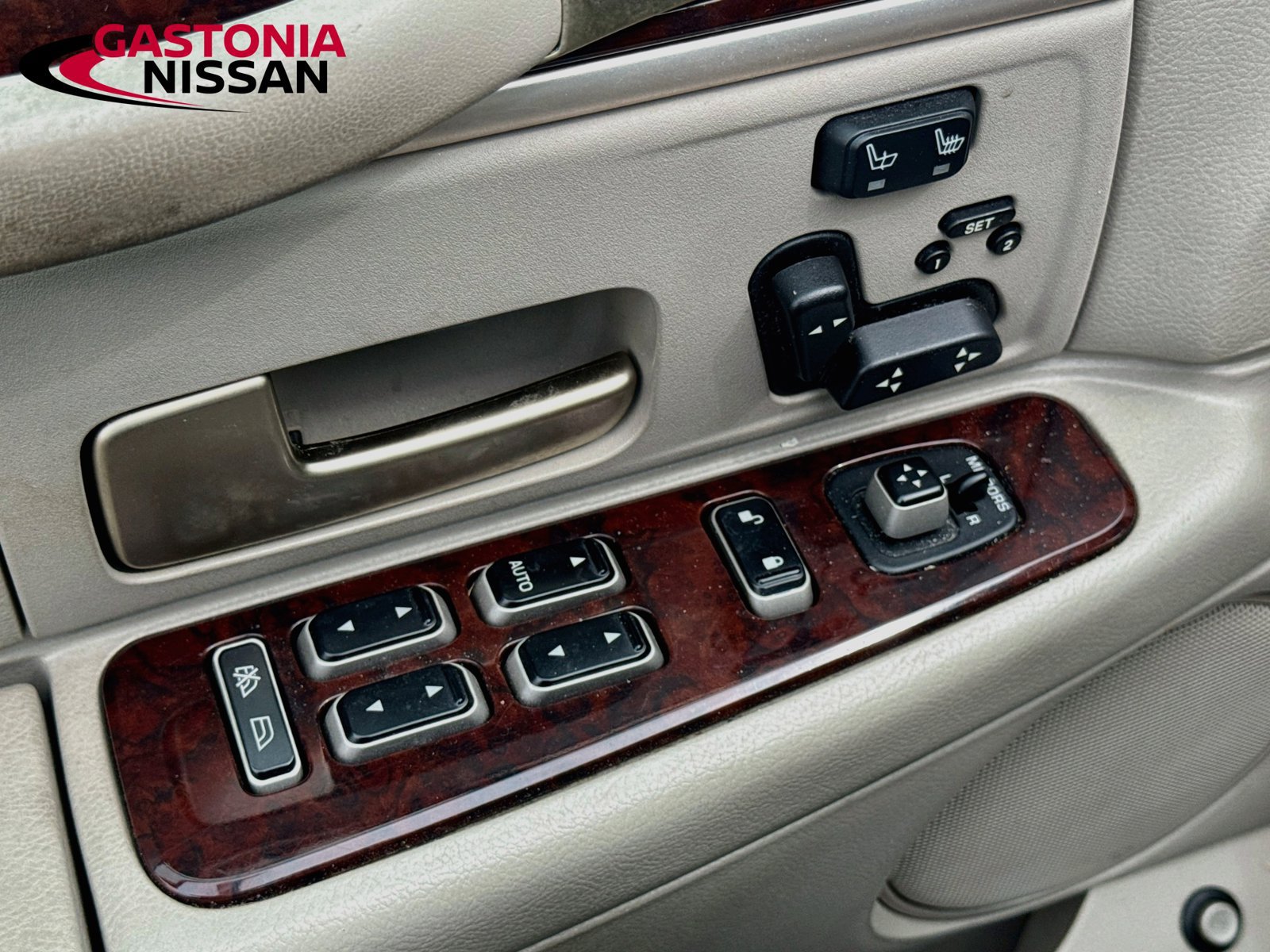 Used 2008 Lincoln Town Car Signature Limited RWD image 17
