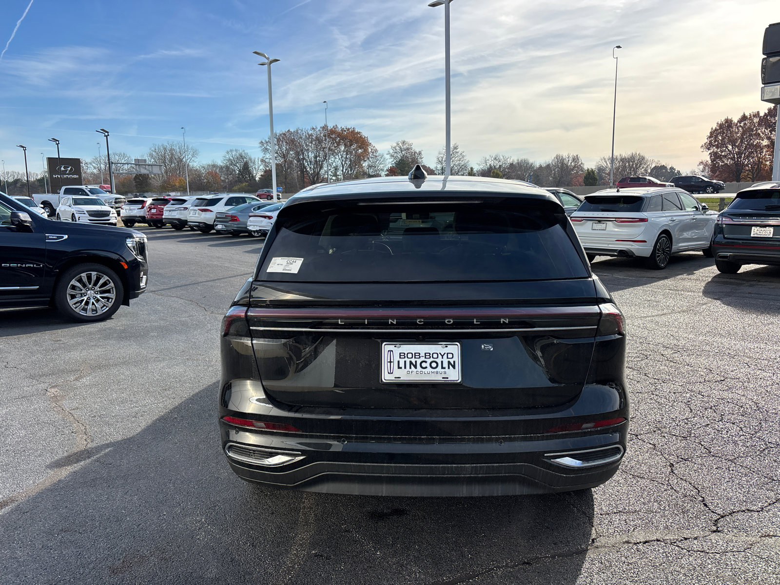 New 2026 Lincoln Nautilus Premier image 6