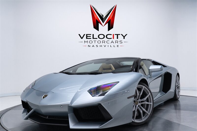 Used 2013 Lamborghini Aventador LP 700-4 AWD/4WD image 3
