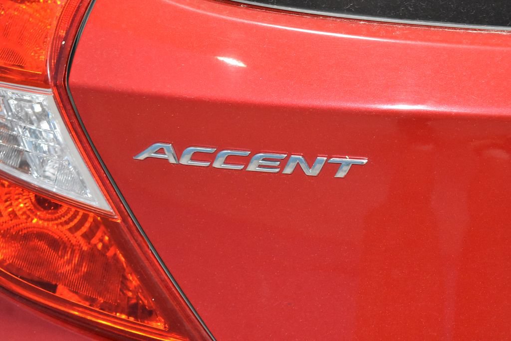 Used 2017 Hyundai Accent SE FWD image 27