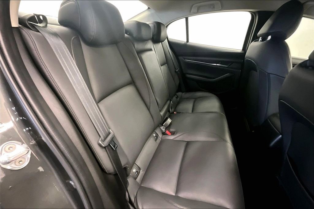 Used 2021 MAZDA MAZDA3 s FWD image 23