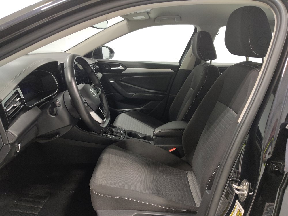 Used 2025 Volkswagen Jetta S FWD image 17