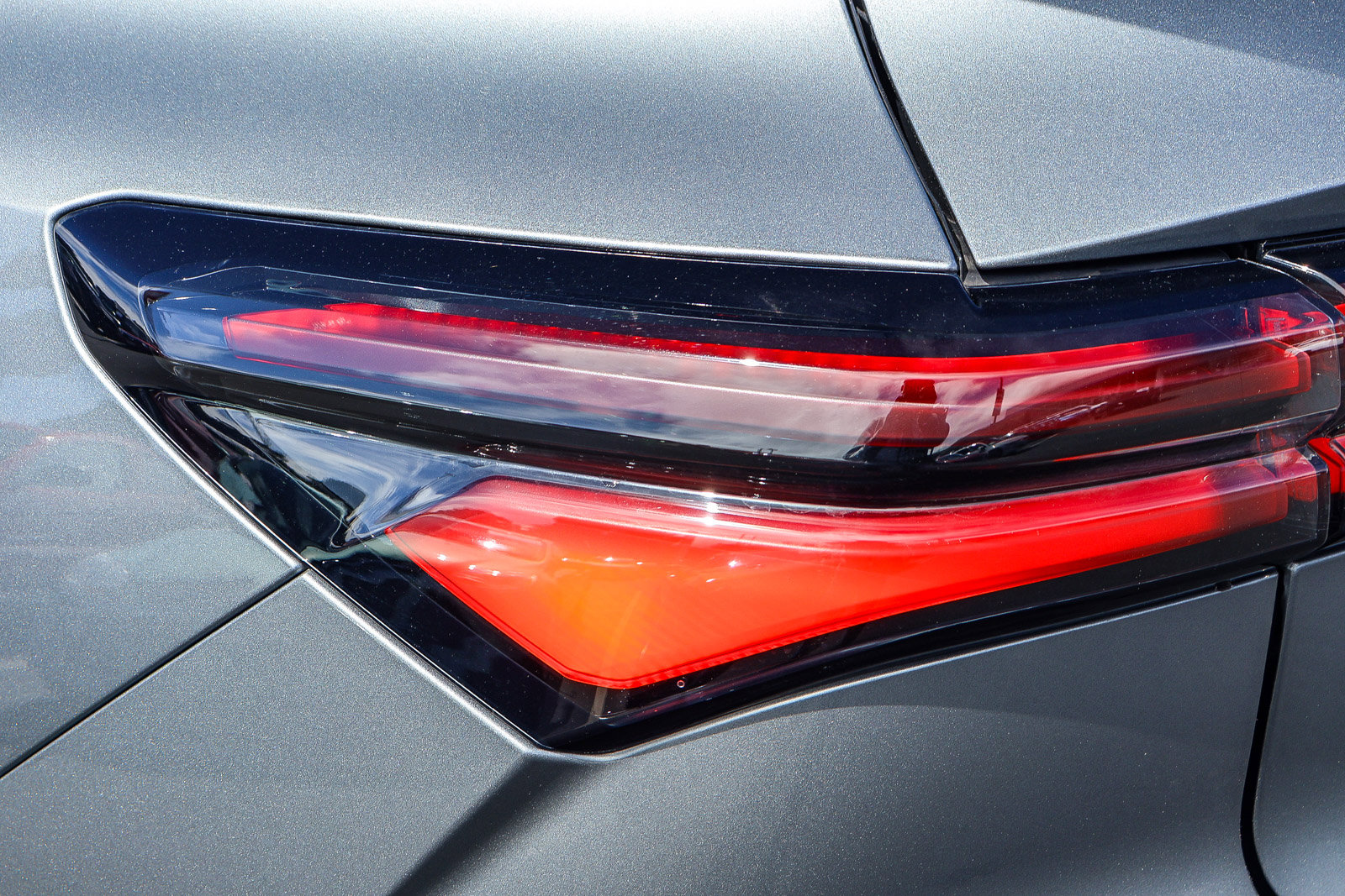 Used 2024 Chevrolet Equinox EV LT w/ Active Safety Package 3 AWD/4WD image 27