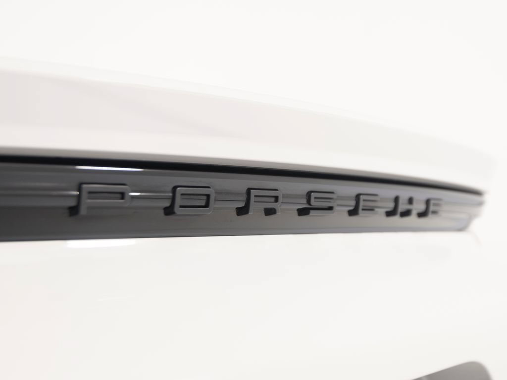 Certified 2021 Porsche 718 Boxster Spyder RWD image 45