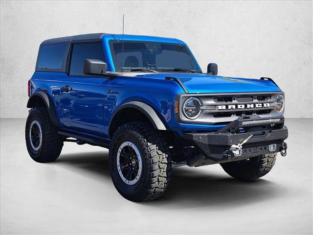Used 2023 Ford Bronco 2-Door AWD/4WD video 3