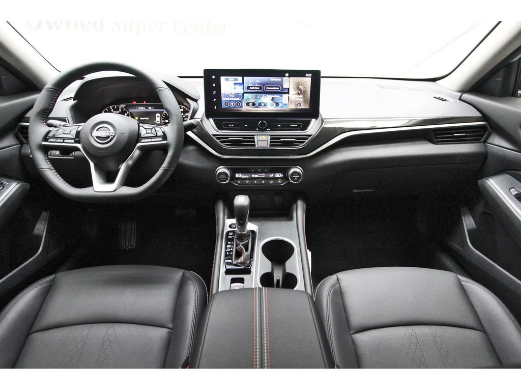 New 2026 Nissan Altima 2.5 SR w/ SR Premium Package FWD image 7