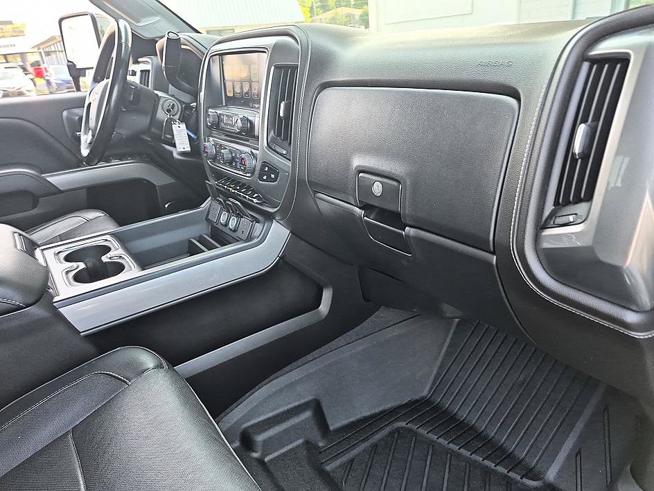 Certified 2019 Chevrolet Silverado 2500 LTZ w/ Duramax Plus Package AWD/4WD image 34