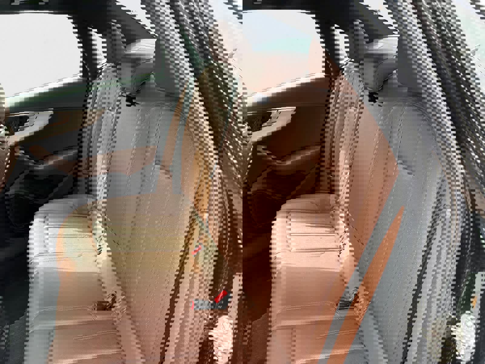 Used 2017 Audi A4 2.0T Premium Plus w/ Premium Plus Package AWD/4WD image 17