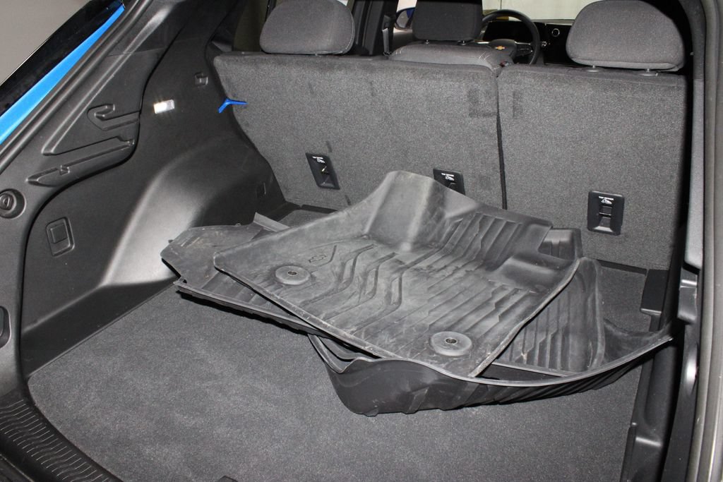 Used 2025 Chevrolet Equinox EV LT FWD image 11