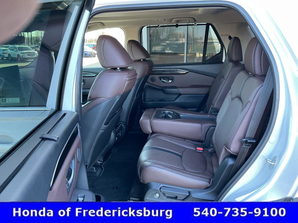 Certified 2025 Honda Pilot Elite image 18