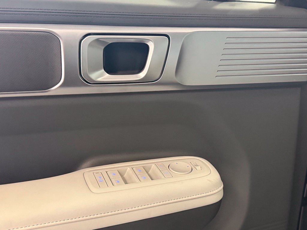 New 2027 Hyundai Santa Fe SEL AWD/4WD image 11