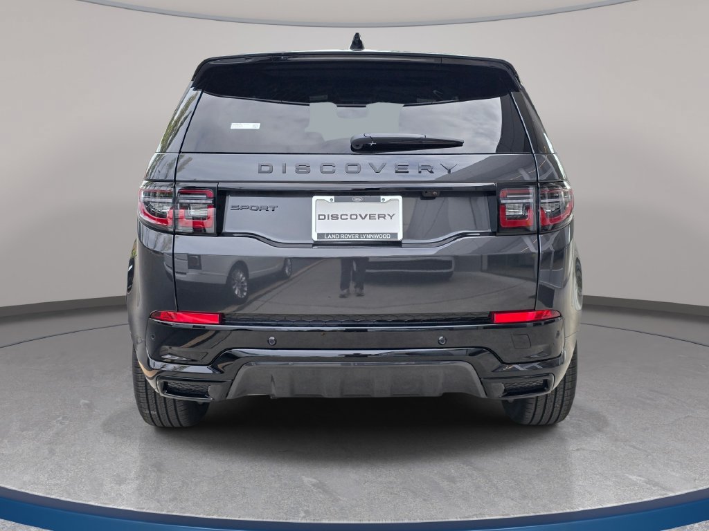 New 2026 Land Rover Discovery Sport Landmark AWD/4WD image 6